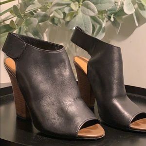 Leather Peep Toe Dress Sandals